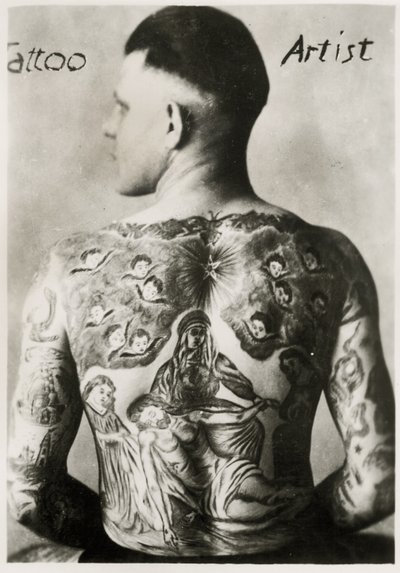 Tattooed man, New York by Unbekannt Unbekannt